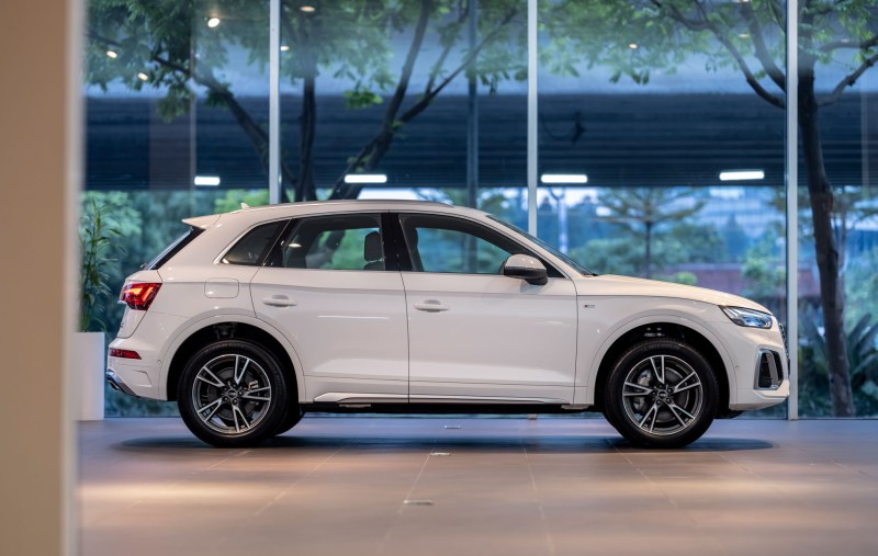 Audi_q5_facelift_2021_chính_thức_ra_mắt_thị_trường_việt_nam_xe_tinhte-24.jpg