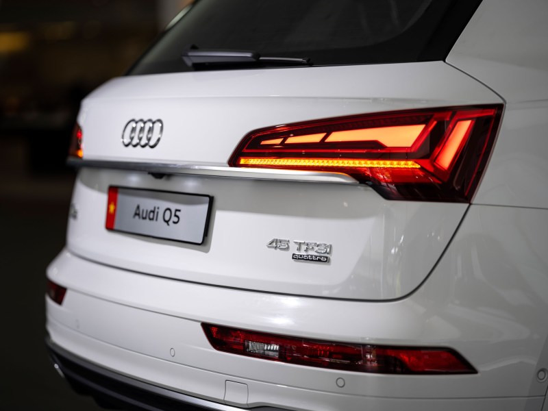 Audi_q5_facelift_2021_chính_thức_ra_mắt_thị_trường_việt_nam_xe_tinhte-11.jpg