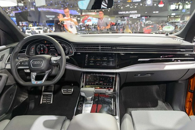 Nội Thất Audi Q8 - Hình 1